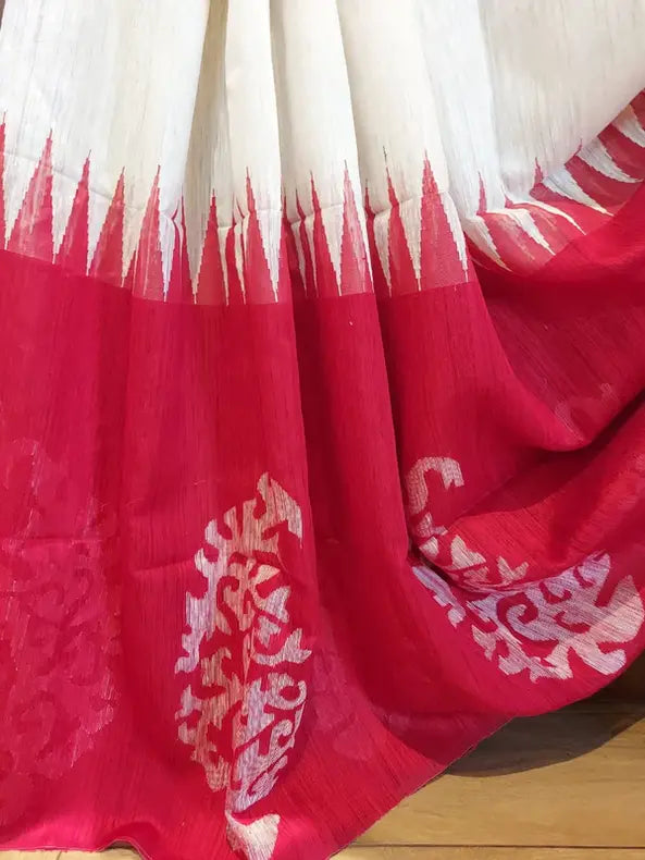 Fine Handloom Matka Silk Saree With Woven Border