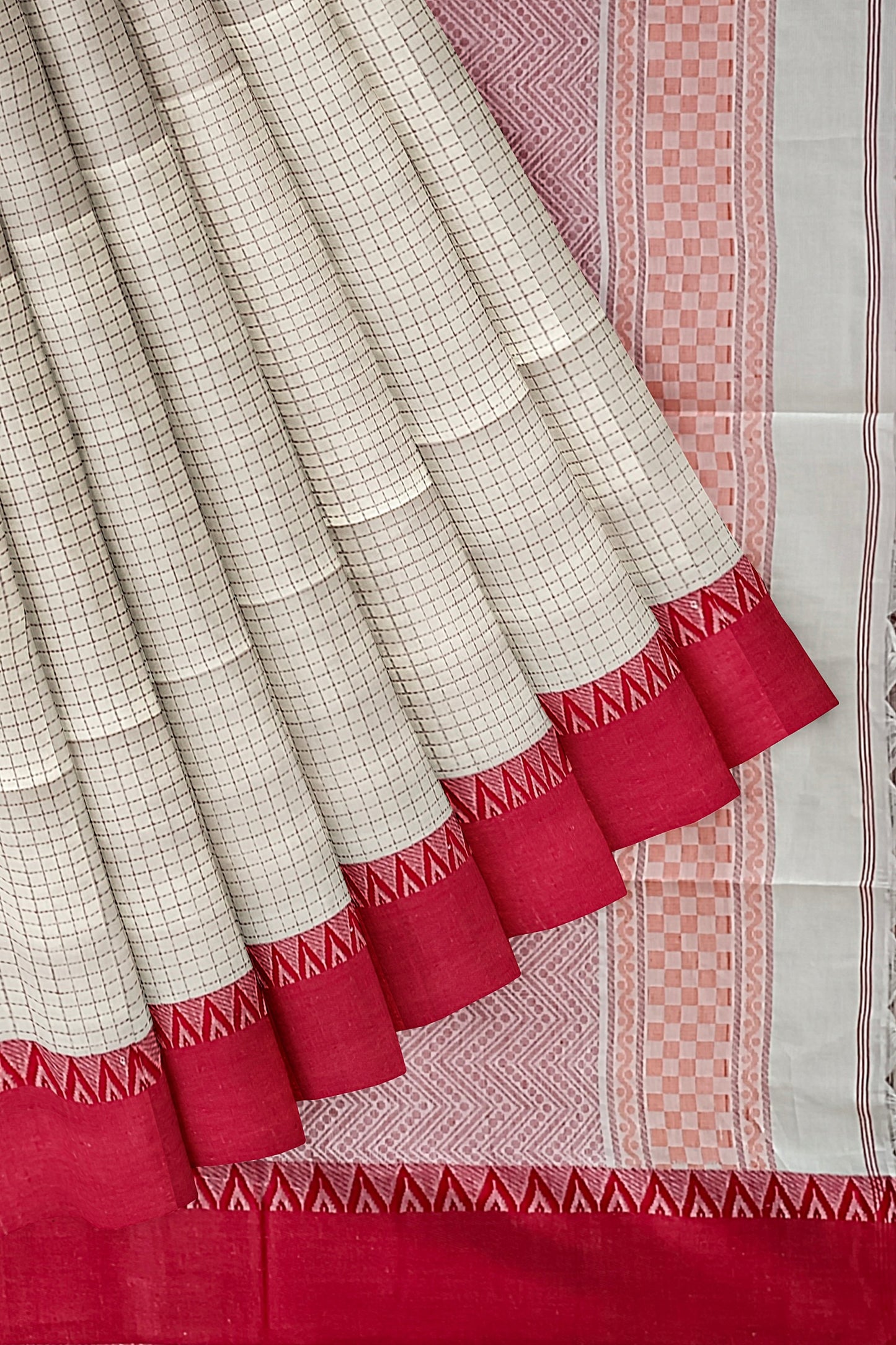 off-white Bengal Handloom Soft Cotton Saree