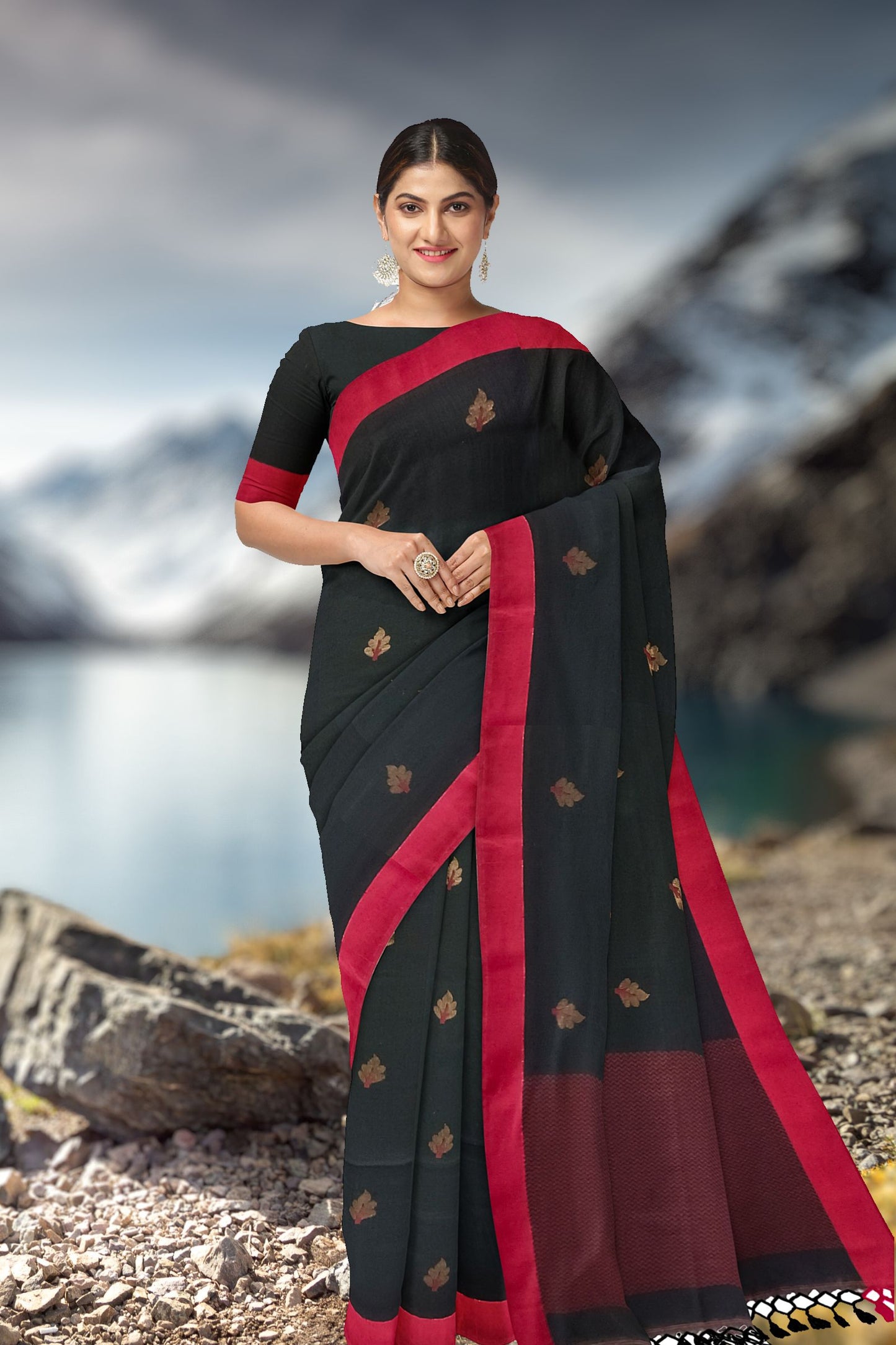 Premium Quality Soft Cotton Handloom Sarees (Black/Red)