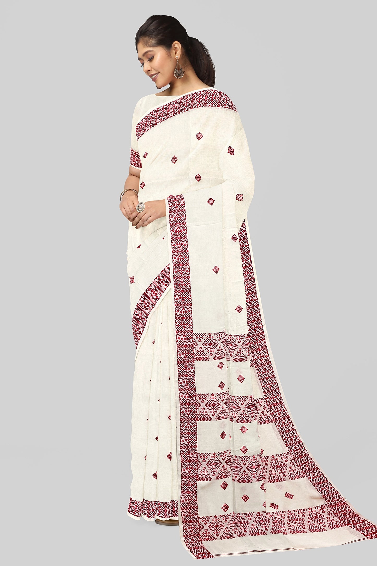 Off-White Red Premium Handloom Soft Cotton saree